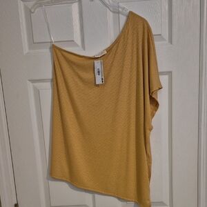 Elegant Mustard Top